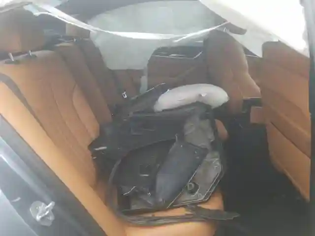 WBAJA5C53JG900144 2018 BMW 530 I-5