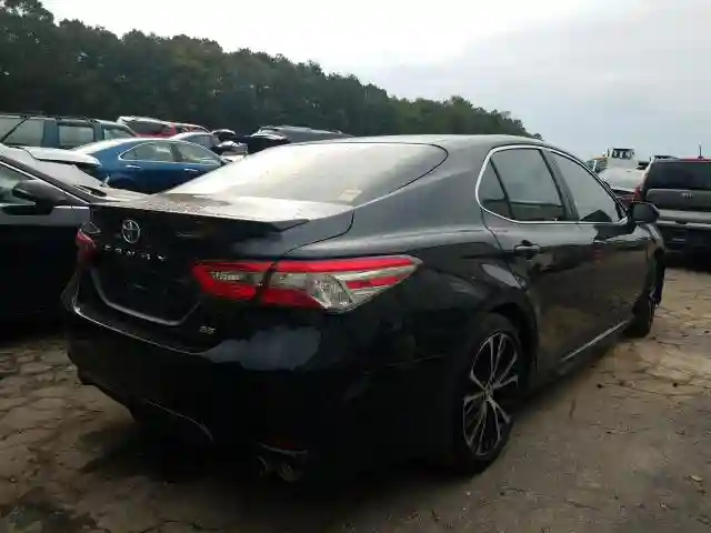 4T1B11HKXJU131217 2018 TOYOTA CAMRY L-3