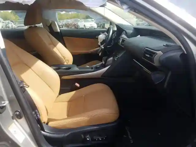 JTHCM1D25H5022737 2017 LEXUS IS 300-4