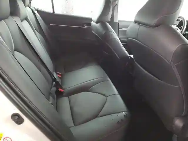 4T1B61HK5JU123849 2018 TOYOTA CAMRY XSE-5