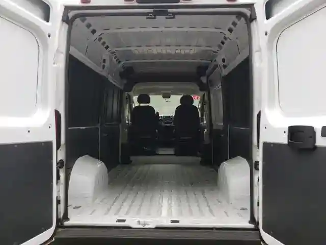 3C6TRVBG1KE549394 2019 RAM PROMASTER 1500 1500 HIGH-5