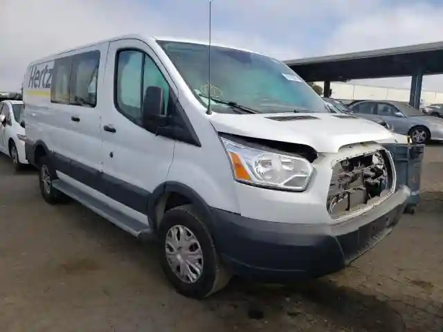 1FTYR1ZM7JKB17004 2018 FORD TRANSIT T-250-0