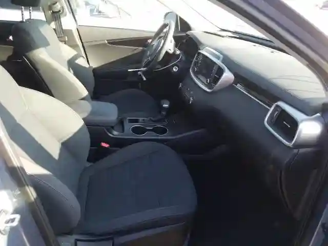 5XYPGDA56LG617980 2020 KIA SORENTO S-4