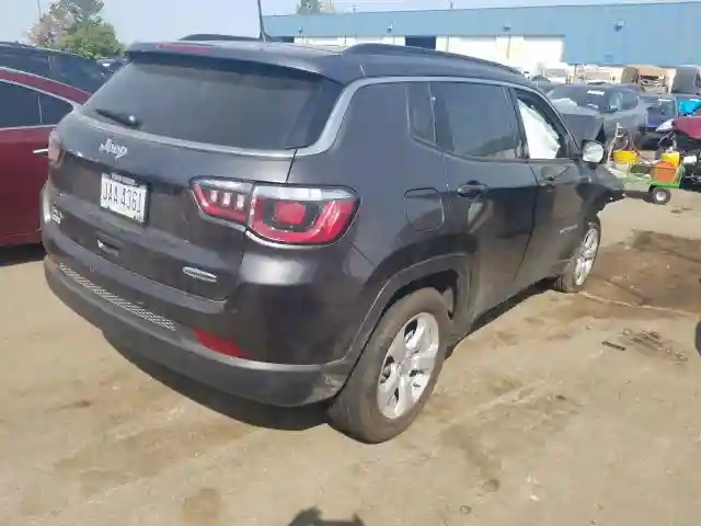 3C4NJDBB0LT209528 2020 JEEP COMPASS LATITUDE-3