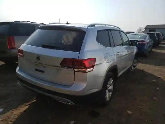 1V2AP2CAXJC582865 2018 VOLKSWAGEN ATLAS S-3