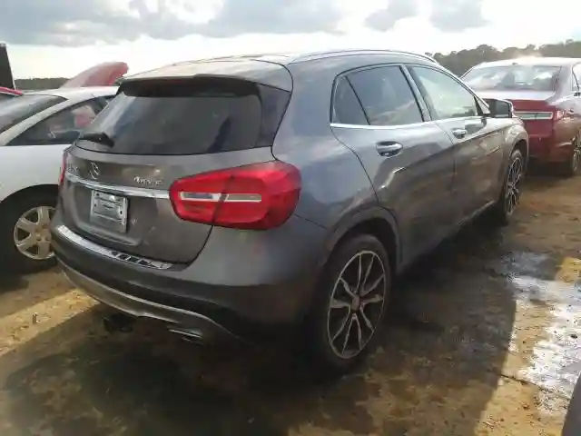 WDCTG4GB5FJ076835 2015 MERCEDES-BENZ GLA 250 4MATIC-3