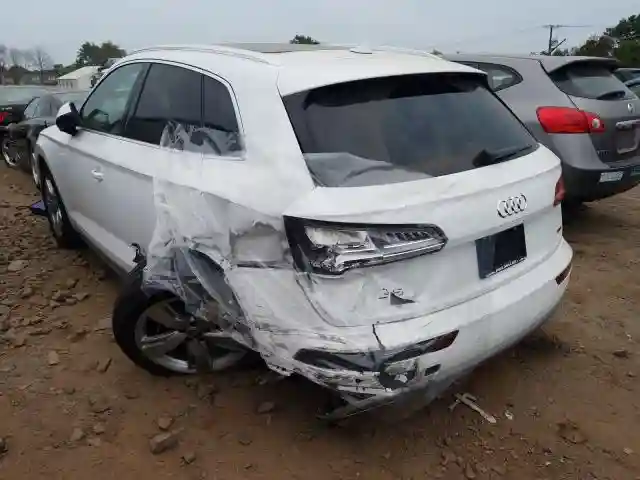 WA1BNAFY6K2101140 2019 AUDI Q5 PREMIUM PLUS-2