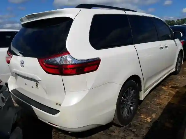 5TDYZ3DC7LS023629 2020 TOYOTA SIENNA XLE-3