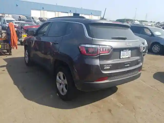 3C4NJDBB0LT209528 2020 JEEP COMPASS LATITUDE-2