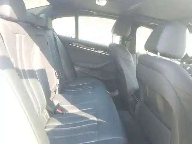 WBAJA7C50KG912541 2019 BMW 530 XI-5