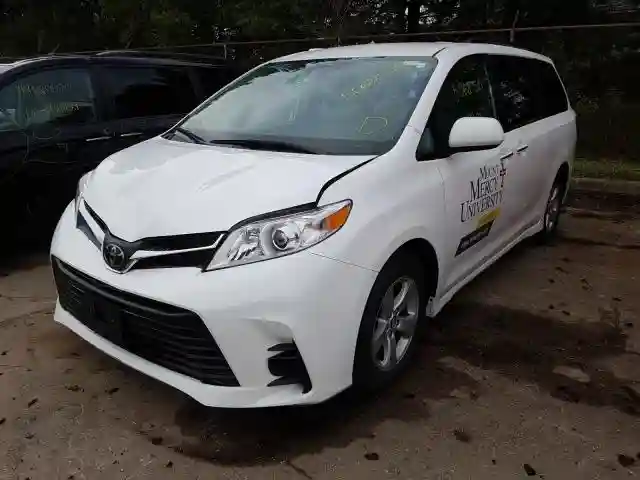 5TDKZ3DC9KS980624 2019 TOYOTA SIENNA LE-1