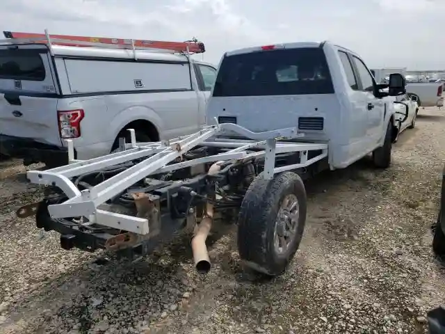 1FD7X2A63HEB70548 2017 FORD F250 SUPER DUTY-2