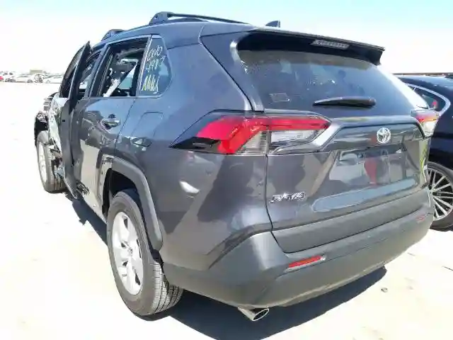 2T3W1RFV1LW076616 2020 TOYOTA RAV4 XLE-2