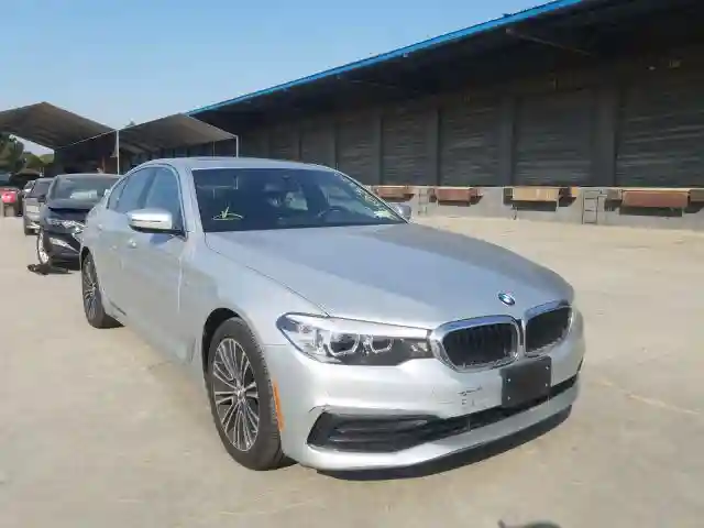 WBAJA7C50KG912541 2019 BMW 530 XI-0