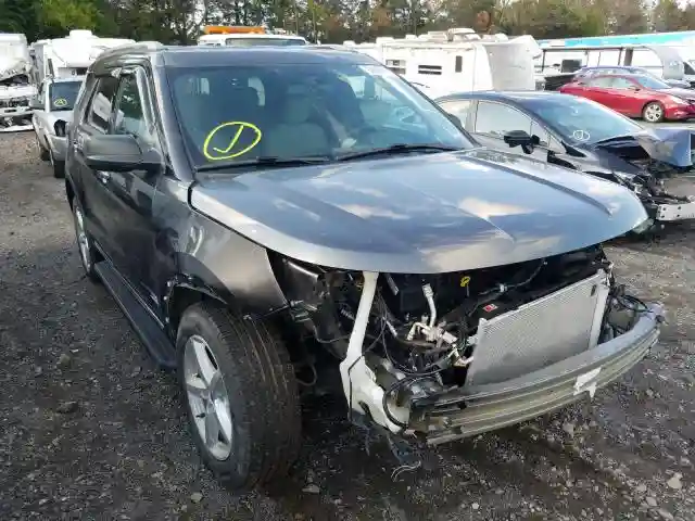 1FM5K7D81JGC22608 2018 FORD EXPLORER XLT-0