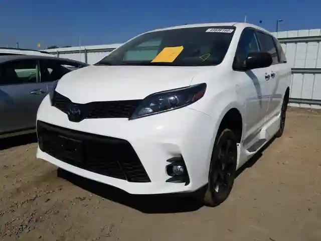 5TDXZ3DC9LS042808 2020 TOYOTA SIENNA SE-1