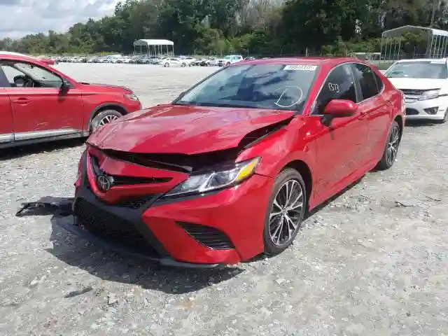 4T1G11AK0LU361190 2020 TOYOTA CAMRY SE-1