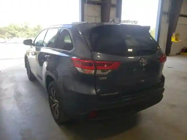 5TDKZRFH3HS510447 2017 TOYOTA HIGHLANDER SE-2