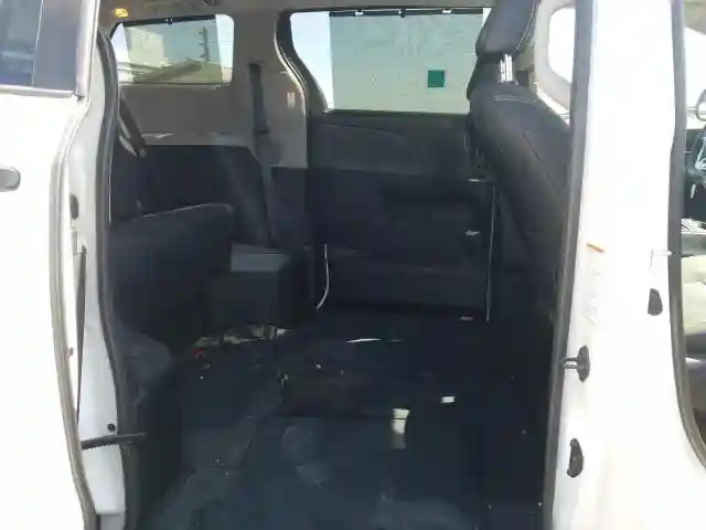 5TDXZ3DC9LS042808 2020 TOYOTA SIENNA SE-5