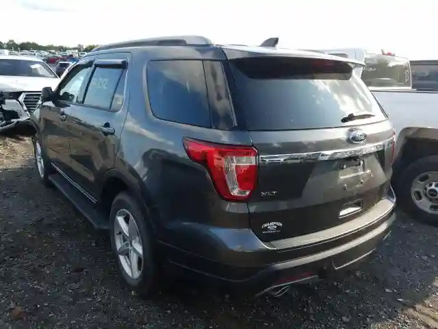 1FM5K7D81JGC22608 2018 FORD EXPLORER XLT-2