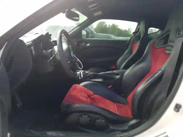 JN1AZ4EH7JM571921 2018 NISSAN 370Z BASE-5