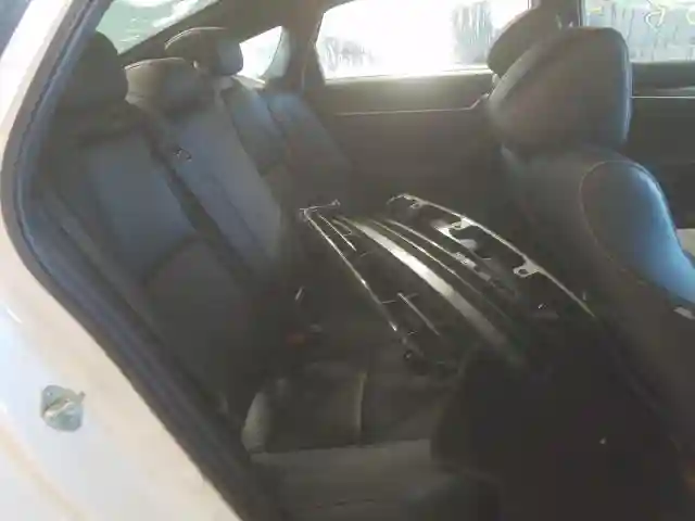 1HGCV1F30KA117792 2019 HONDA ACCORD SPORT-5