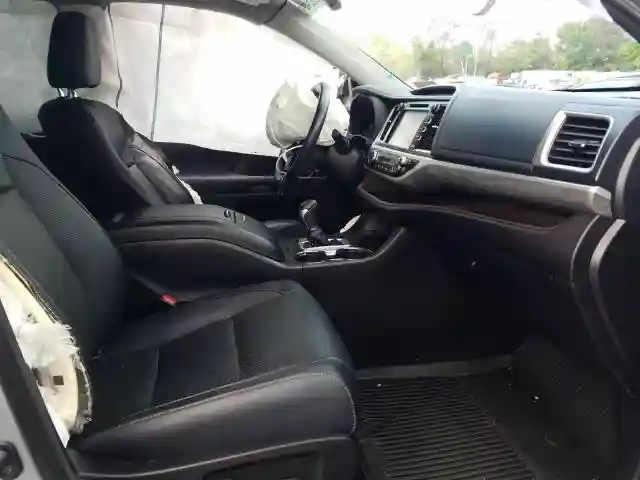 5TDDGRFH2JS046510 2018 TOYOTA HIGHLANDER HYBRID LIMITED-4