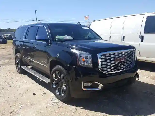 1GKS2HKJ2JR328156 2018 GMC YUKON XL DENALI-0