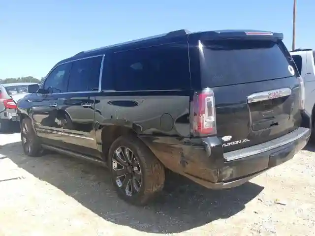 1GKS2HKJ2JR328156 2018 GMC YUKON XL DENALI-2
