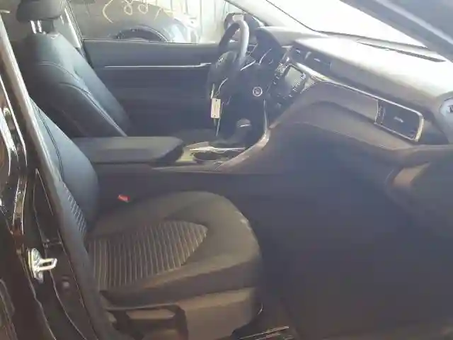4T1G11AK8LU341351 2020 TOYOTA CAMRY SE-4