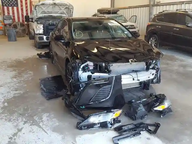 4T1G11AK8LU341351 2020 TOYOTA CAMRY SE-0