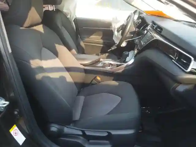JTNB11HK4J3002735 2018 TOYOTA CAMRY L-4