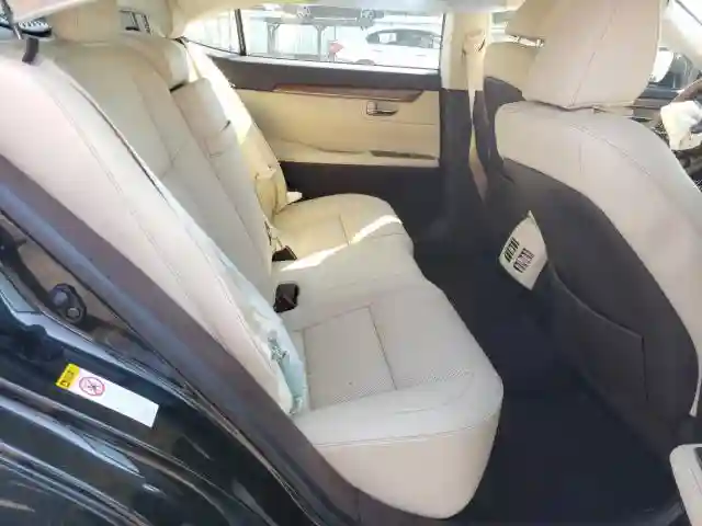 JTHBW1GG4H2136386 2017 LEXUS ES 300H-5