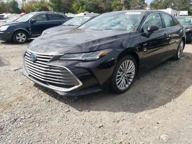 4T1B21FB3KU010711 2019 TOYOTA AVALON XLE-1