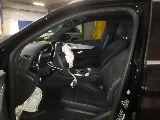 WDC0G4KB0KV190027 2019 MERCEDES-BENZ GLC 300 4MATIC-4