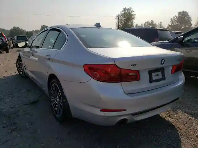 WBAJA7C57JWA74242 2018 BMW 530 XI-2