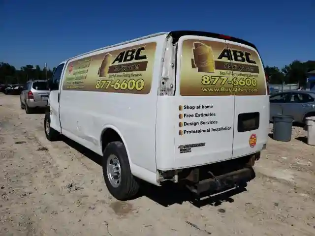 1GCWGBFFXH1309784 2017 CHEVROLET EXPRESS G2500-2