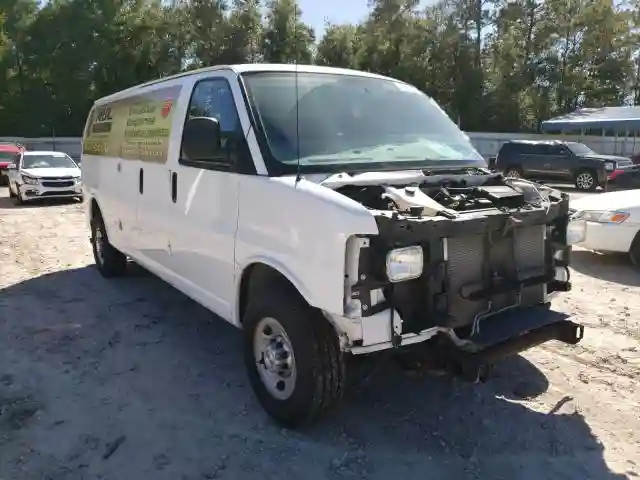 1GCWGBFFXH1309784 2017 CHEVROLET EXPRESS G2500-0