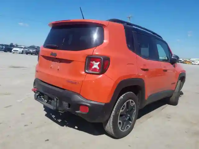 ZACCJBCT6GPD00738 2016 JEEP RENEGADE TRAILHAWK-3
