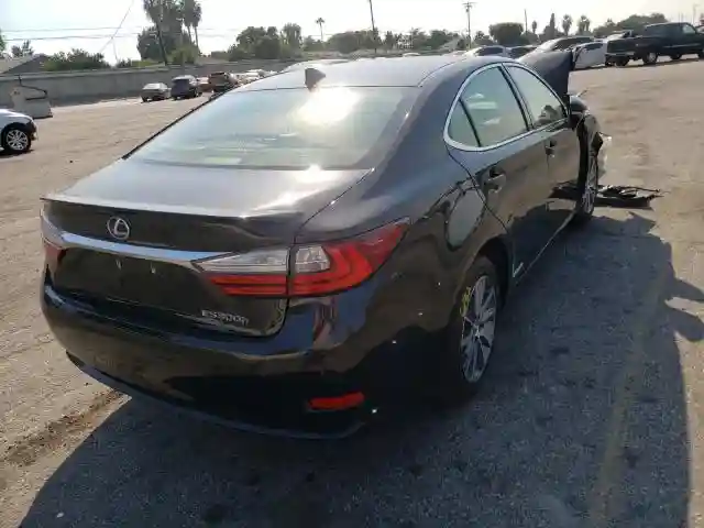 JTHBW1GG4H2136386 2017 LEXUS ES 300H-3