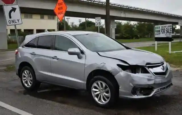 5J8TB3H33JL009378 2018 ACURA RDX-0