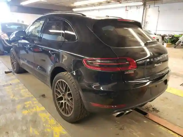 WP1AB2A59HLB15578 2017 PORSCHE MACAN S-2