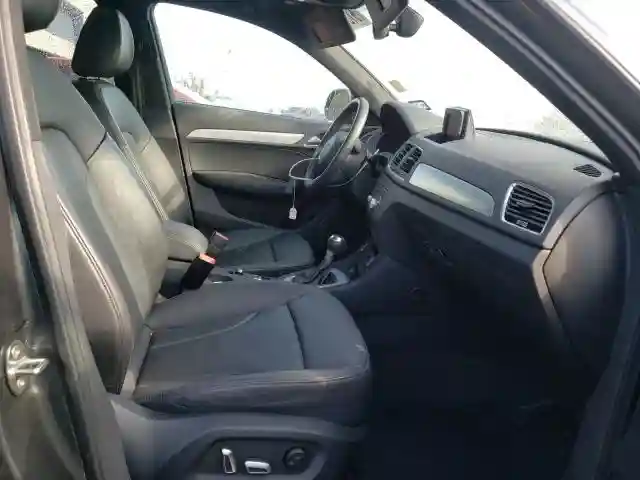 WA1BCCFS3JR021667 2018 AUDI Q3 PREMIUM-4