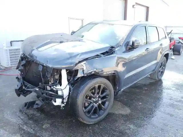 1C4RJFAGXJC331901 2018 JEEP GRAND CHEROKEE LAREDO-1