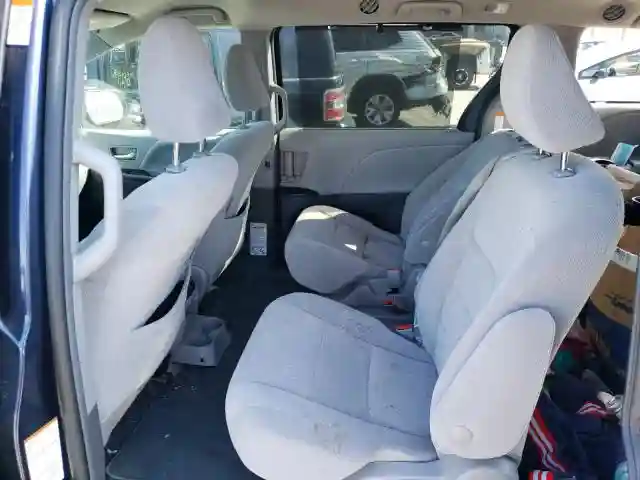 5TDKZ3DCXKS970278 2019 TOYOTA SIENNA LE-5