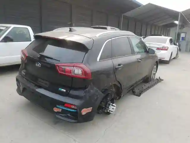 KNDCE3LG9K5014865 2019 KIA NIRO EX PREMIUM-3