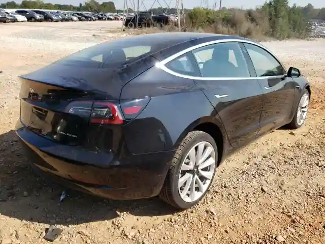 5YJ3E1EB0JF109365 2018 TESLA MODEL 3-3