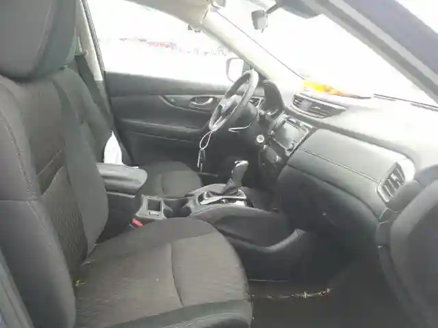 5N1AT2MT7LC764261 2020 NISSAN ROGUE S-4