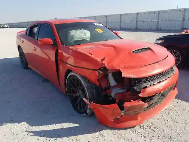 2C3CDXEJ8GH318468 2016 DODGE CHARGER SRT 392-0