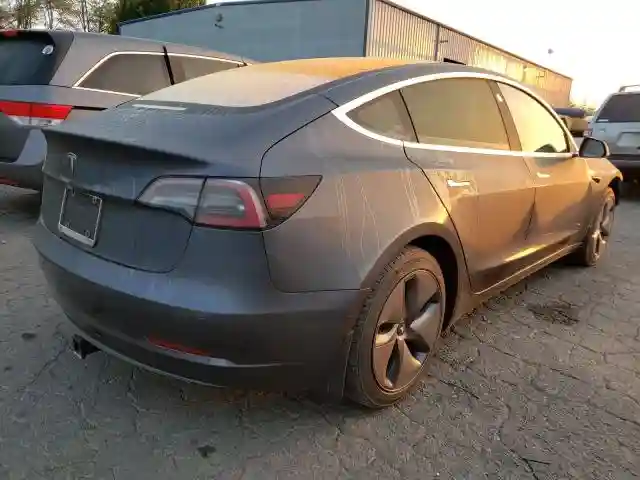 5YJ3E1EA9JF016299 2018 TESLA MODEL 3-3